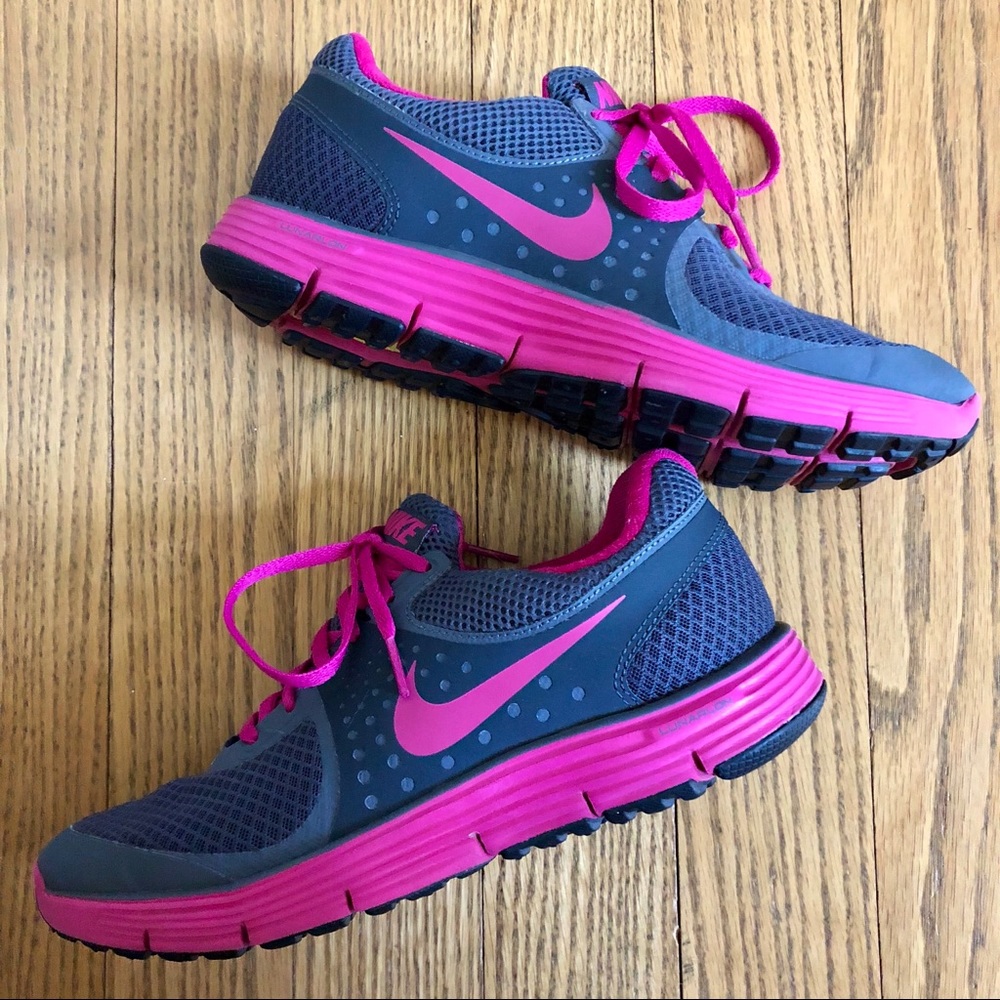 Nike | Lunarswift 4 Sneakers Pink and Grey Size 7